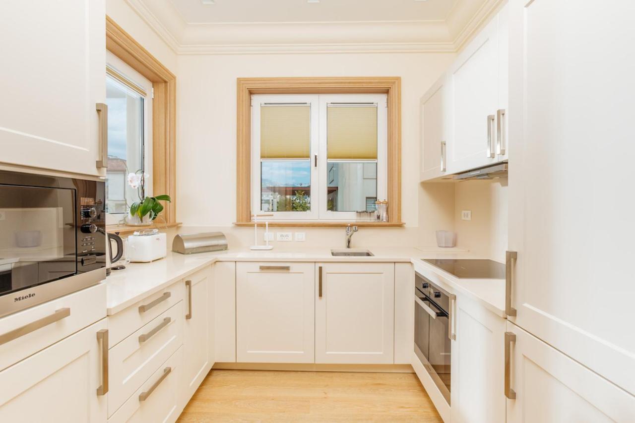 Porto Montenegro Residences * 蒂瓦特