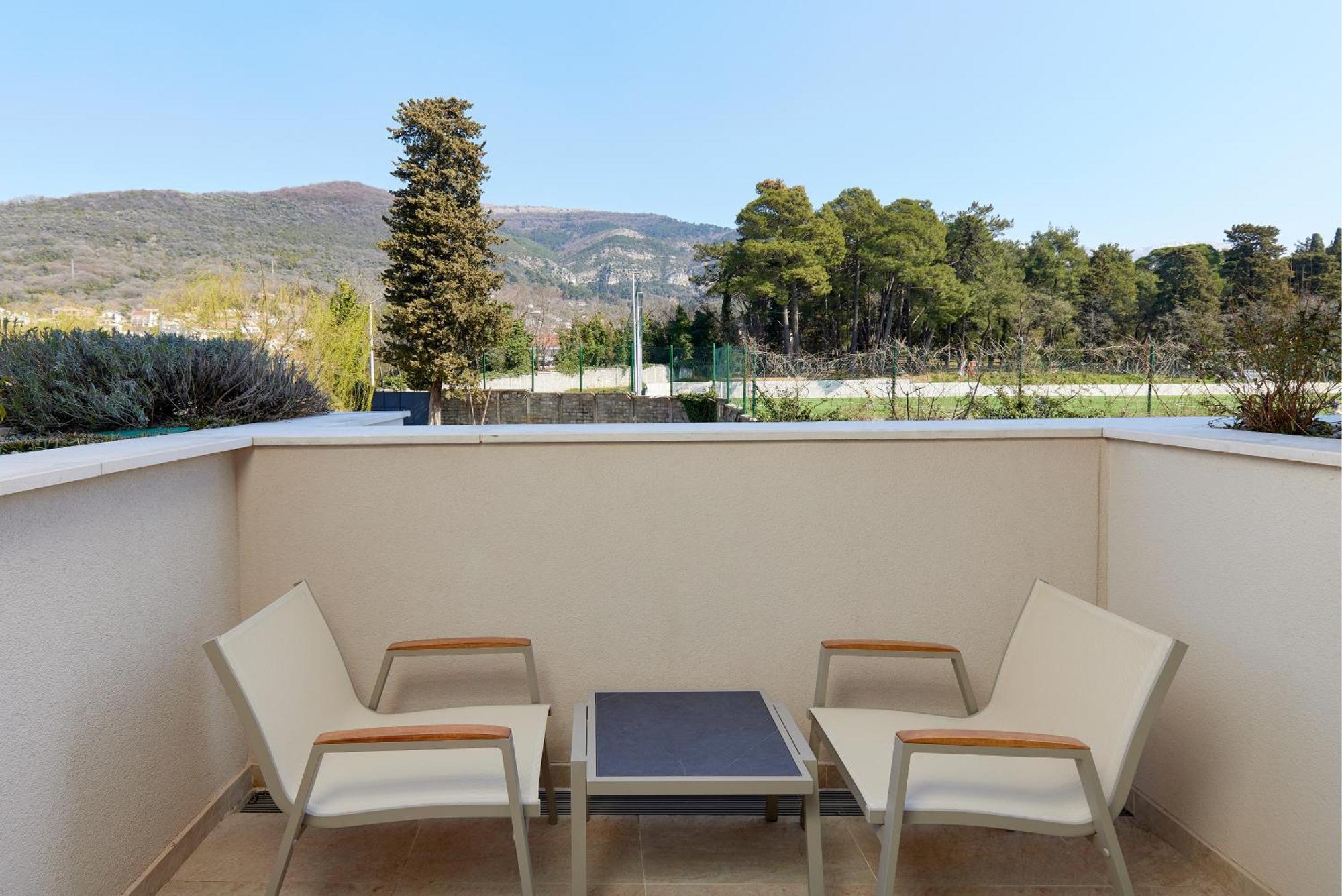 Porto Montenegro Residences 公寓